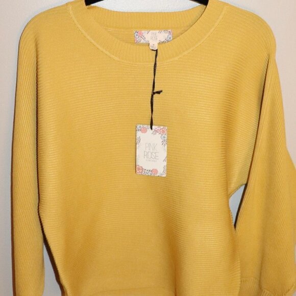 Pink Rose Vintage Crew Neck Mustard Color in Size M - Picture 4 of 5